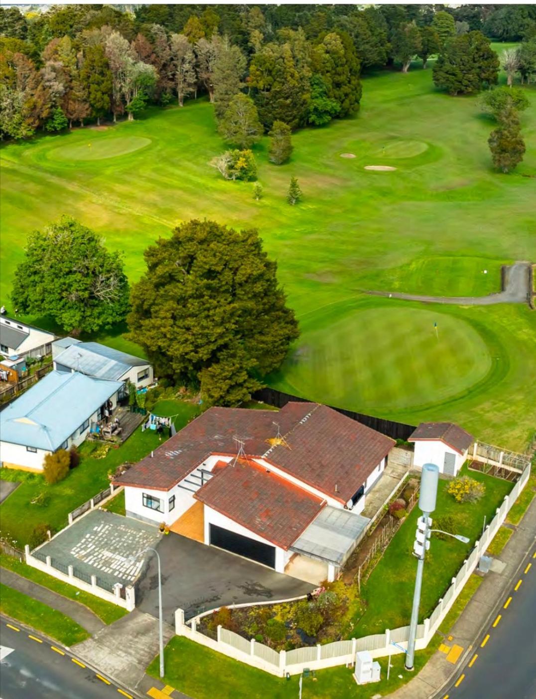 Newday Whangarei Luaran gambar